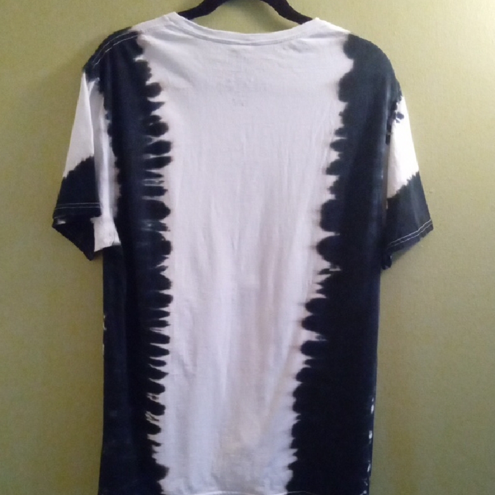 Mens L Chemistry Black and White Skull Graphic Short Sleeve Tee Tyedye Bleached - Picture 4 of 4